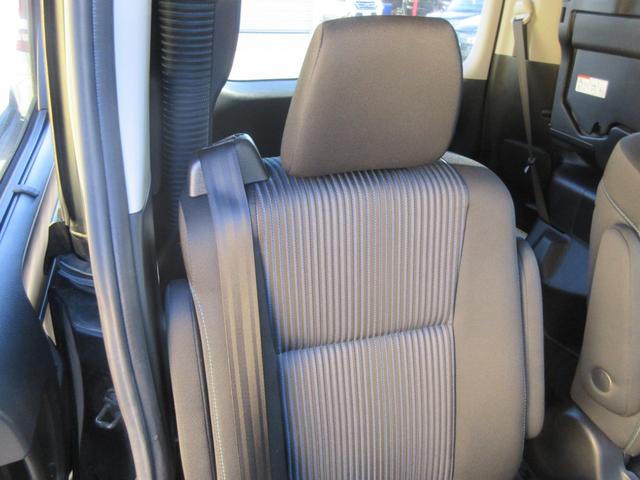 ヴォクシー ＺＳ　煌ＩＩ　両側パワースライドドア　バックカメラ　アルパインＳＤナビ　Ｂｌｕｅｔｏｏｔｈ　フルセグＴＶ　トヨタセーフティーセンス　アイドリングストップ　ドライブレコーダー　ＬＥＤヘッドライト　オートライト　ＥＴＣ（40枚目）