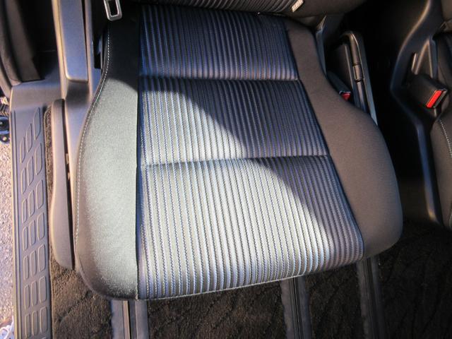 ヴォクシー ＺＳ　煌ＩＩ　両側パワースライドドア　バックカメラ　アルパインＳＤナビ　Ｂｌｕｅｔｏｏｔｈ　フルセグＴＶ　トヨタセーフティーセンス　アイドリングストップ　ドライブレコーダー　ＬＥＤヘッドライト　オートライト　ＥＴＣ（41枚目）