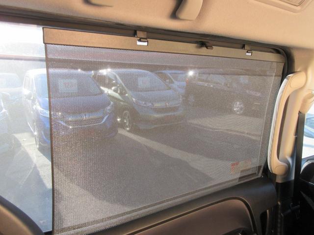 ヴォクシー ＺＳ　煌ＩＩ　両側パワースライドドア　バックカメラ　アルパインＳＤナビ　Ｂｌｕｅｔｏｏｔｈ　フルセグＴＶ　トヨタセーフティーセンス　アイドリングストップ　ドライブレコーダー　ＬＥＤヘッドライト　オートライト　ＥＴＣ（55枚目）