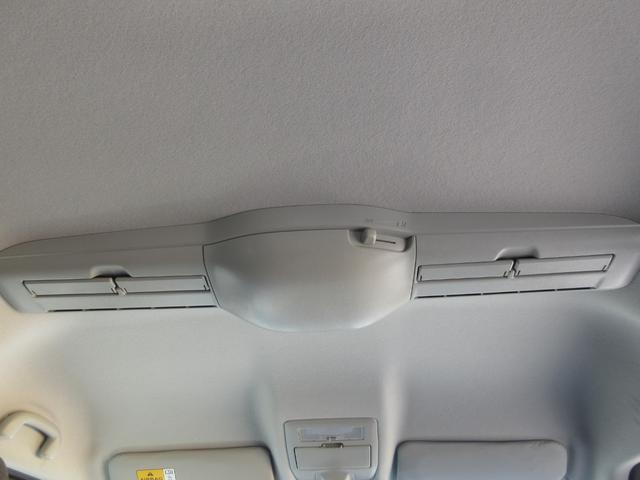 ソリオ ハイブリッドＭＺ　クリアランスソナー　両側パワースライドドア　レーダークルーズコントロール　純正ナビ　Ｂｌｕｅｔｏｏｔｈ　フルセグＴＶ　衝突軽減ブレーキ　アラウンドビューモニター　ＬＥＤヘッドライト　オートライト（21枚目）