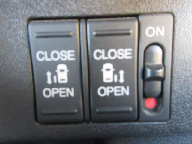 【安心の保証制度あり！】　全車１年間・走行距離無制限の自社保証がついております！そのほか充実した保証プランもございます。詳しくはスタッフまでお尋ねください。