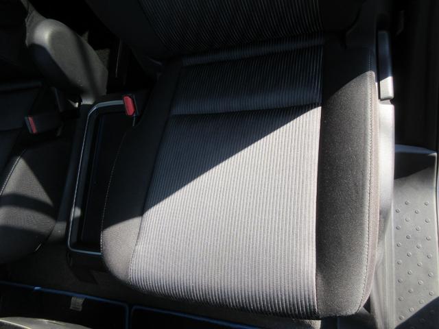 セレナ ｅ－パワー　ハイウェイスターＶ　後席フリップダウンモニター　アラウンドビューモニター　レーダークルーズコントロール　純正ナビ　Ｂｌｕｅｔｏｏｔｈ　両側パワースライドドア　シートヒーター　クリアランスソナー　エマージェンシーブレーキ（40枚目）