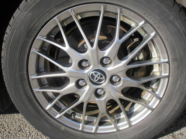 ノア ハイブリッドＳｉ　ダブルバイビー　クリアランスソナー　両側パワースライドドア　トヨタセーフティーセンス　クルーズコントロール　バックカメラ　純正ナビ　Ｂｌｕｅｔｏｏｔｈ　フルセグＴＶ　ハーフレザーシート　オートハイビーム　オートライト（16枚目）