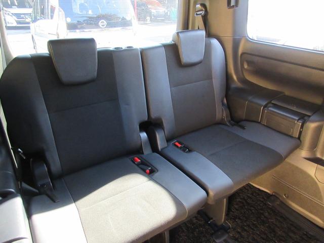 ノア ハイブリッドＳｉ　ダブルバイビー　クリアランスソナー　両側パワースライドドア　トヨタセーフティーセンス　クルーズコントロール　バックカメラ　純正ナビ　Ｂｌｕｅｔｏｏｔｈ　フルセグＴＶ　ハーフレザーシート　オートハイビーム　オートライト（50枚目）