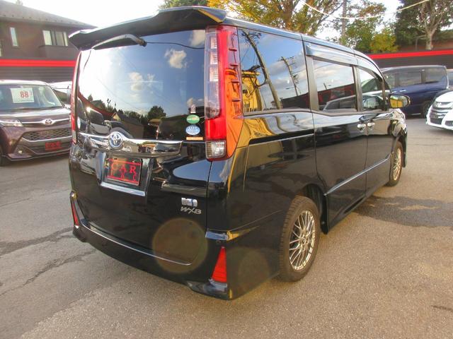 ノア ハイブリッドＳｉ　ダブルバイビー　クリアランスソナー　両側パワースライドドア　トヨタセーフティーセンス　クルーズコントロール　バックカメラ　純正ナビ　Ｂｌｕｅｔｏｏｔｈ　フルセグＴＶ　ハーフレザーシート　オートハイビーム　オートライト（68枚目）