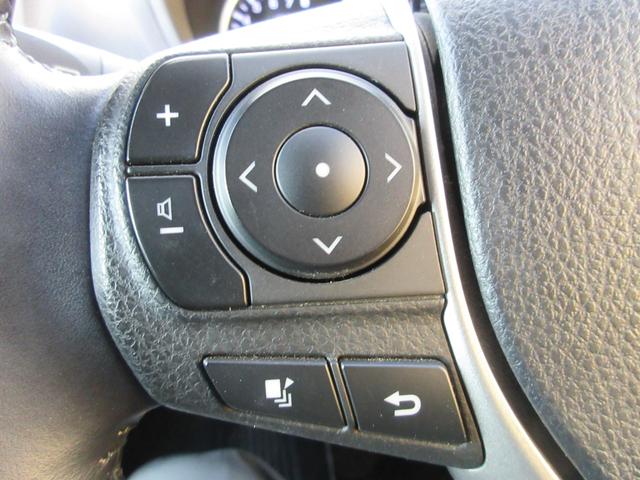 ヴォクシー ＺＳ　煌ＩＩ　後席フリップダウンモニター　両側パワースライドドア　クリアランスソナー　バックカメラ　純正ナビ　Ｂｌｕｅｔｏｏｔｈ　オートライト　オートハイビーム　ＬＥＤヘッドライト　フロントドライブレコーダー（10枚目）