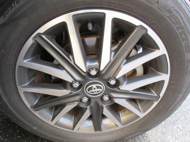 ヴォクシー ＺＳ　煌ＩＩ　後席フリップダウンモニター　両側パワースライドドア　クリアランスソナー　バックカメラ　純正ナビ　Ｂｌｕｅｔｏｏｔｈ　オートライト　オートハイビーム　ＬＥＤヘッドライト　フロントドライブレコーダー（18枚目）