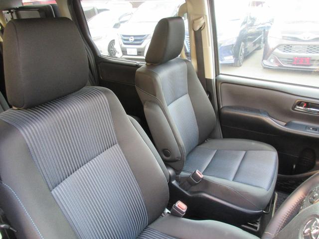 ヴォクシー ＺＳ　煌ＩＩ　後席フリップダウンモニター　両側パワースライドドア　クリアランスソナー　バックカメラ　純正ナビ　Ｂｌｕｅｔｏｏｔｈ　オートライト　オートハイビーム　ＬＥＤヘッドライト　フロントドライブレコーダー（34枚目）