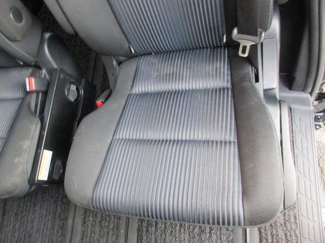 ヴォクシー ＺＳ　煌ＩＩ　後席フリップダウンモニター　両側パワースライドドア　クリアランスソナー　バックカメラ　純正ナビ　Ｂｌｕｅｔｏｏｔｈ　オートライト　オートハイビーム　ＬＥＤヘッドライト　フロントドライブレコーダー（48枚目）