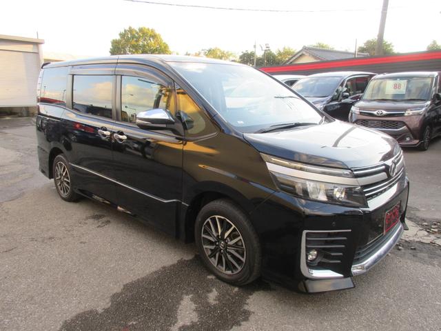 ヴォクシー ＺＳ　煌ＩＩ　後席フリップダウンモニター　両側パワースライドドア　クリアランスソナー　バックカメラ　純正ナビ　Ｂｌｕｅｔｏｏｔｈ　オートライト　オートハイビーム　ＬＥＤヘッドライト　フロントドライブレコーダー（64枚目）