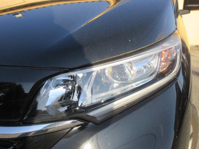 フリードハイブリッド ハイブリッド・Ｇホンダセンシング　ホンダセンシング　クリアランスソナー　レーダークルーズコントロール　両側パワースライドドア　純正ナビ　Ｂｌｕｅｔｏｏｔｈ　フルセグＴＶ　バックカメラ　シートヒーター　ＬＥＤヘッドライト　オートライト（14枚目）