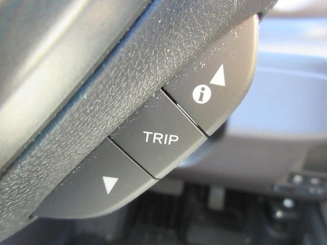 フリードハイブリッド ハイブリッド・Ｇホンダセンシング　ホンダセンシング　クリアランスソナー　レーダークルーズコントロール　両側パワースライドドア　純正ナビ　Ｂｌｕｅｔｏｏｔｈ　フルセグＴＶ　バックカメラ　シートヒーター　ＬＥＤヘッドライト　オートライト（25枚目）