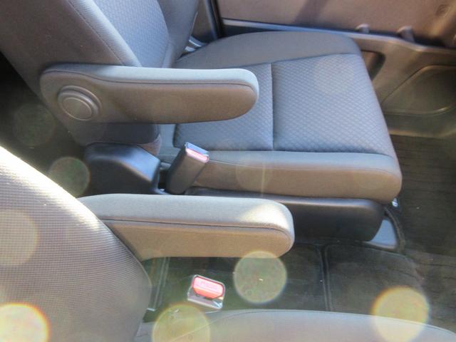 フリードハイブリッド ハイブリッド・Ｇホンダセンシング　ホンダセンシング　クリアランスソナー　レーダークルーズコントロール　両側パワースライドドア　純正ナビ　Ｂｌｕｅｔｏｏｔｈ　フルセグＴＶ　バックカメラ　シートヒーター　ＬＥＤヘッドライト　オートライト（38枚目）