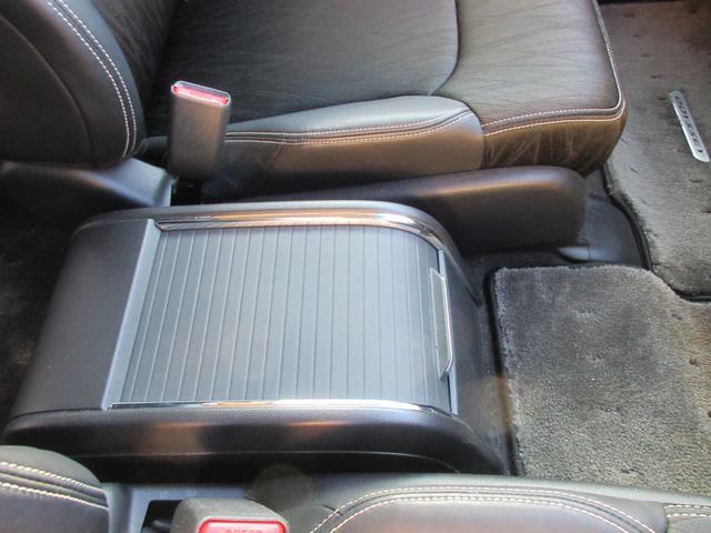 オデッセイハイブリッド ハイブリッドアブソルート・ホンダセンシングＥＸパック　後席フリップダウンモニター　ホンダセンシング　バックカメラ　レーダークルーズコントロール　両側パワースライドドア　純正ナビ　Ｂｌｕｅｔｏｏｔｈ　フルセグＴＶ　ＬＥＤヘッドライト　オートライト　ＥＴＣ（39枚目）