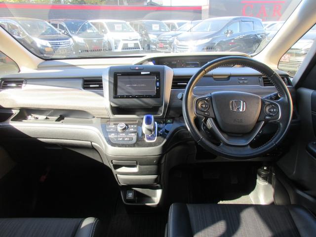 フリードハイブリッド ハイブリッド・ＥＸ　ホンダセンシング　レーダークルーズコントロール　両側パワースライドドア　純正ナビ　Ｂｌｕｅｔｏｏｔｈ　フルセグＴＶ　シートヒーター　ハーフレザーシート　フロントドライブレコーダー　ＬＥＤヘッドライト（3枚目）