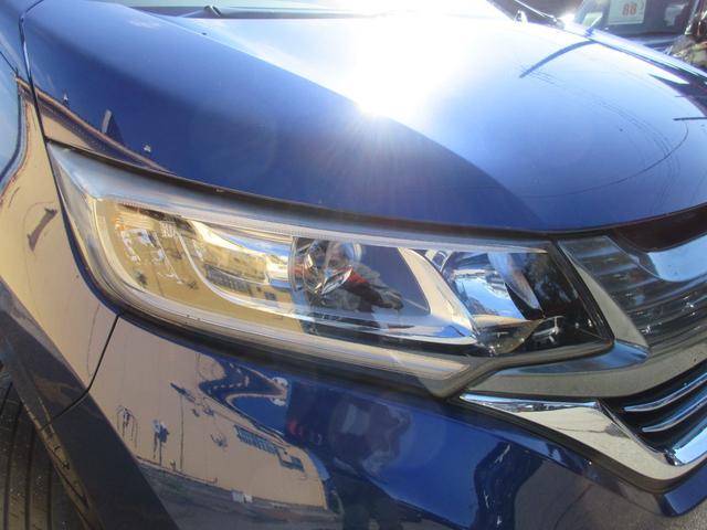 フリードハイブリッド ハイブリッド・ＥＸ　ホンダセンシング　レーダークルーズコントロール　両側パワースライドドア　純正ナビ　Ｂｌｕｅｔｏｏｔｈ　フルセグＴＶ　シートヒーター　ハーフレザーシート　フロントドライブレコーダー　ＬＥＤヘッドライト（13枚目）