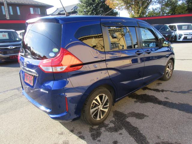 フリードハイブリッド ハイブリッド・ＥＸ　ホンダセンシング　レーダークルーズコントロール　両側パワースライドドア　純正ナビ　Ｂｌｕｅｔｏｏｔｈ　フルセグＴＶ　シートヒーター　ハーフレザーシート　フロントドライブレコーダー　ＬＥＤヘッドライト（63枚目）