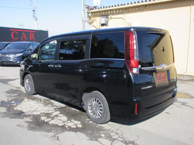 エスクァイア ハイブリッドＧｉ　ブラックテーラード　クルーズコントロール　両側パワースライドドア　トヨタセーフティーセンス　バックカメラ　純正ナビ　Ｂｌｕｅｔｏｏｔｈ　フルセグＴｖ　シートヒーター　レザーシート　ＬＥＤヘッドライト　オートライト　ＥＴＣ（69枚目）