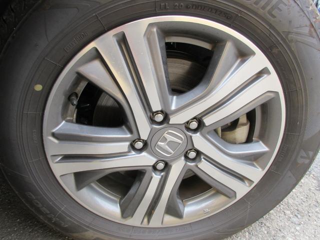 ステップワゴンスパーダ スパーダハイブリッド　Ｇ・ＥＸ　ホンダセンシング　後席フリップダウンモニター　ホンダセンシング　レーダークルーズコントロール　アラウンドビューモニター　純正ナビ　Ｂｌｕｅｔｏｏｔｈ　フルセグＴＶ　両側パワースライドドア　シートヒーター　オートライト（18枚目）