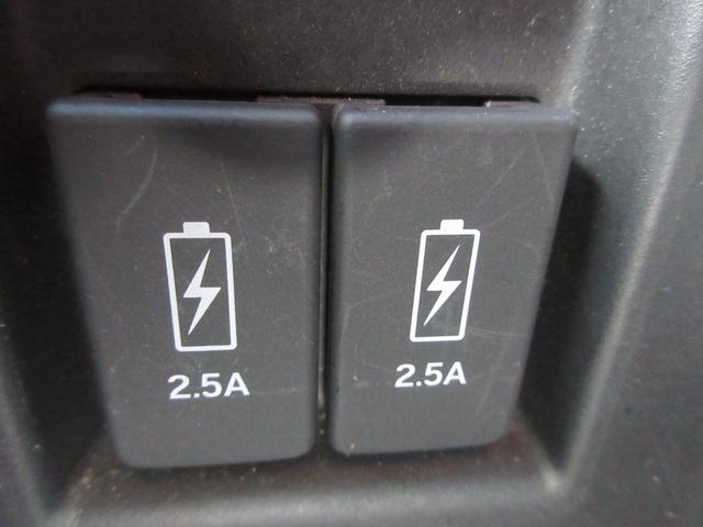 ステップワゴンスパーダ スパーダハイブリッド　Ｇ・ＥＸ　ホンダセンシング　後席フリップダウンモニター　ホンダセンシング　レーダークルーズコントロール　アラウンドビューモニター　純正ナビ　Ｂｌｕｅｔｏｏｔｈ　フルセグＴＶ　両側パワースライドドア　シートヒーター　オートライト（35枚目）