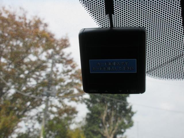 ステップワゴンスパーダ スパーダハイブリッド　Ｇ・ＥＸ　ホンダセンシング　後席フリップダウンモニター　ホンダセンシング　レーダークルーズコントロール　アラウンドビューモニター　純正ナビ　Ｂｌｕｅｔｏｏｔｈ　フルセグＴＶ　両側パワースライドドア　シートヒーター　オートライト（39枚目）