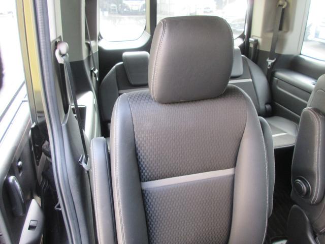 ステップワゴンスパーダ スパーダハイブリッド　Ｇ・ＥＸ　ホンダセンシング　後席フリップダウンモニター　ホンダセンシング　レーダークルーズコントロール　アラウンドビューモニター　純正ナビ　Ｂｌｕｅｔｏｏｔｈ　フルセグＴＶ　両側パワースライドドア　シートヒーター　オートライト（48枚目）