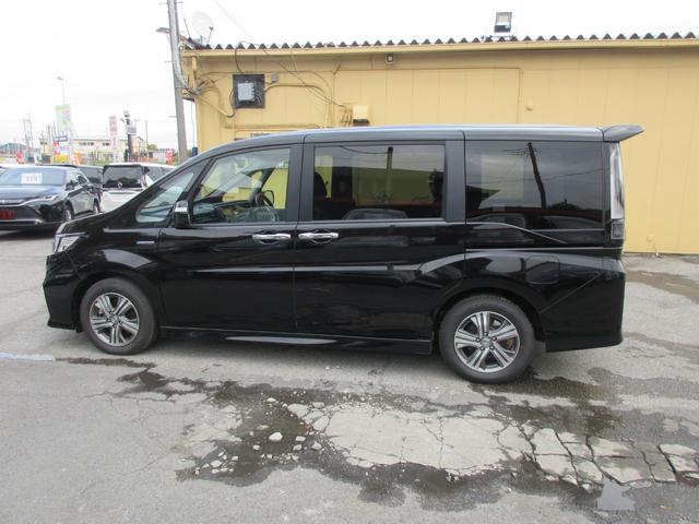 ステップワゴンスパーダ スパーダハイブリッド　Ｇ・ＥＸ　ホンダセンシング　後席フリップダウンモニター　ホンダセンシング　レーダークルーズコントロール　アラウンドビューモニター　純正ナビ　Ｂｌｕｅｔｏｏｔｈ　フルセグＴＶ　両側パワースライドドア　シートヒーター　オートライト（76枚目）