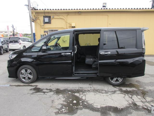 ステップワゴンスパーダ スパーダハイブリッド　Ｇ・ＥＸ　ホンダセンシング　後席フリップダウンモニター　ホンダセンシング　レーダークルーズコントロール　アラウンドビューモニター　純正ナビ　Ｂｌｕｅｔｏｏｔｈ　フルセグＴＶ　両側パワースライドドア　シートヒーター　オートライト（77枚目）