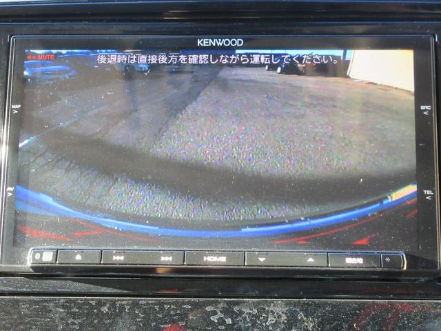 オデッセイ アブソルート　後席フリップダウンモニター　ホンダセンシング　レーダークルーズコントロール　両側パワースライドドア　バックカメラ　ケンウッドメモリーナビ　Ｂｌｕｅｔｏｏｔｈ　アイドリングストップ　ＬＥＤヘッドライト（5枚目）