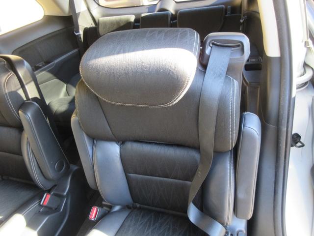 オデッセイ アブソルート　後席フリップダウンモニター　ホンダセンシング　レーダークルーズコントロール　両側パワースライドドア　バックカメラ　ケンウッドメモリーナビ　Ｂｌｕｅｔｏｏｔｈ　アイドリングストップ　ＬＥＤヘッドライト（48枚目）