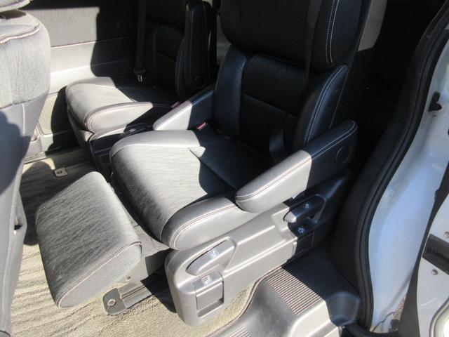 オデッセイ アブソルート　後席フリップダウンモニター　ホンダセンシング　レーダークルーズコントロール　両側パワースライドドア　バックカメラ　ケンウッドメモリーナビ　Ｂｌｕｅｔｏｏｔｈ　アイドリングストップ　ＬＥＤヘッドライト（50枚目）