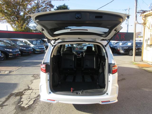 オデッセイ アブソルート　後席フリップダウンモニター　ホンダセンシング　レーダークルーズコントロール　両側パワースライドドア　バックカメラ　ケンウッドメモリーナビ　Ｂｌｕｅｔｏｏｔｈ　アイドリングストップ　ＬＥＤヘッドライト（68枚目）