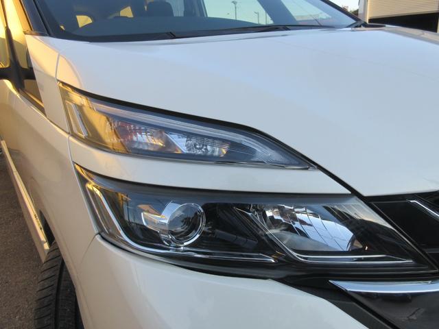 セレナ ハイウェイスター　ＶセレクションＩＩ　エマージェンシーブレーキ　アラウンドビューモニター　両側パワースライドドア　純正ナビ　Ｂｌｕｅｔｏｏｔｈ　フルセグＴＶ　クリアランスソナー　クルーズコントロール　ＬＥＤヘッドライト　オートライト（13枚目）