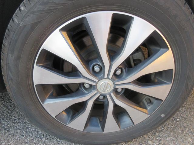 セレナ ハイウェイスター　ＶセレクションＩＩ　エマージェンシーブレーキ　アラウンドビューモニター　両側パワースライドドア　純正ナビ　Ｂｌｕｅｔｏｏｔｈ　フルセグＴＶ　クリアランスソナー　クルーズコントロール　ＬＥＤヘッドライト　オートライト（16枚目）