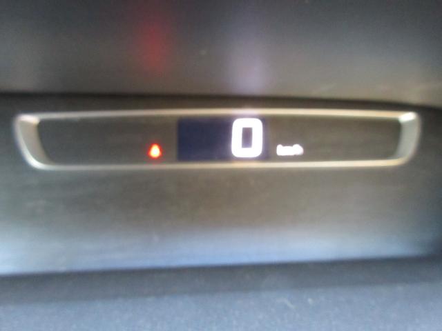 セレナ ハイウェイスター　ＶセレクションＩＩ　エマージェンシーブレーキ　アラウンドビューモニター　両側パワースライドドア　純正ナビ　Ｂｌｕｅｔｏｏｔｈ　フルセグＴＶ　クリアランスソナー　クルーズコントロール　ＬＥＤヘッドライト　オートライト（30枚目）