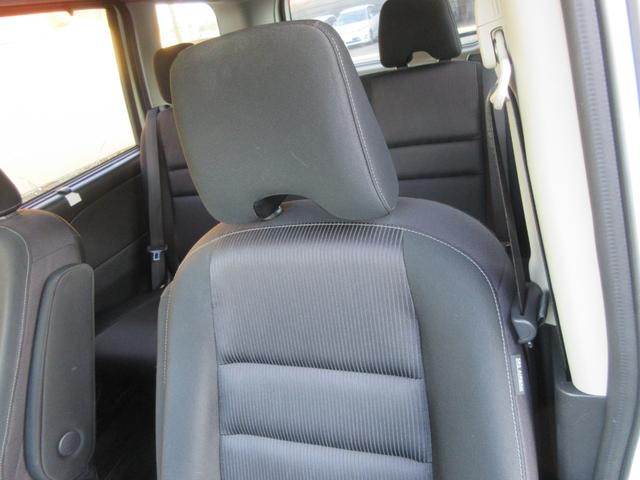 セレナ ハイウェイスター　ＶセレクションＩＩ　エマージェンシーブレーキ　アラウンドビューモニター　両側パワースライドドア　純正ナビ　Ｂｌｕｅｔｏｏｔｈ　フルセグＴＶ　クリアランスソナー　クルーズコントロール　ＬＥＤヘッドライト　オートライト（40枚目）