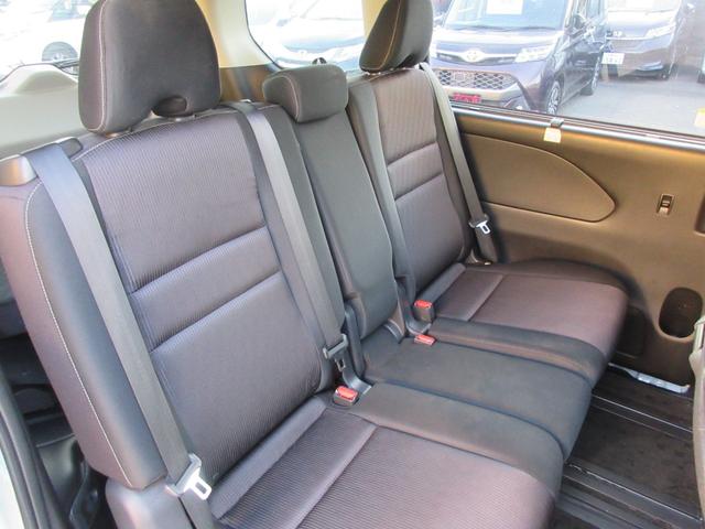 セレナ ハイウェイスター　ＶセレクションＩＩ　エマージェンシーブレーキ　アラウンドビューモニター　両側パワースライドドア　純正ナビ　Ｂｌｕｅｔｏｏｔｈ　フルセグＴＶ　クリアランスソナー　クルーズコントロール　ＬＥＤヘッドライト　オートライト（42枚目）