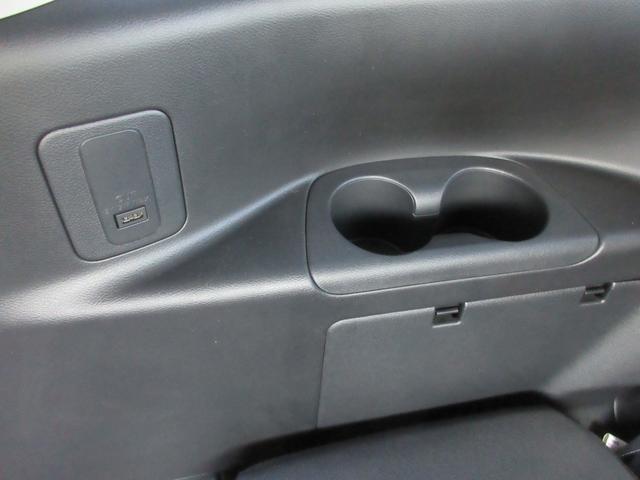 セレナ ハイウェイスター　ＶセレクションＩＩ　エマージェンシーブレーキ　アラウンドビューモニター　両側パワースライドドア　純正ナビ　Ｂｌｕｅｔｏｏｔｈ　フルセグＴＶ　クリアランスソナー　クルーズコントロール　ＬＥＤヘッドライト　オートライト（55枚目）