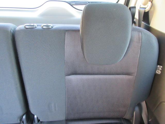 セレナ ハイウェイスター　ＶセレクションＩＩ　エマージェンシーブレーキ　アラウンドビューモニター　両側パワースライドドア　純正ナビ　Ｂｌｕｅｔｏｏｔｈ　フルセグＴＶ　クリアランスソナー　クルーズコントロール　ＬＥＤヘッドライト　オートライト（56枚目）