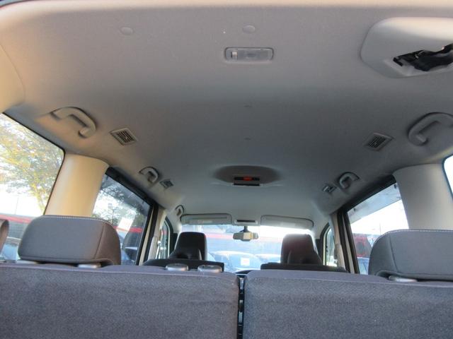 セレナ ハイウェイスター　ＶセレクションＩＩ　エマージェンシーブレーキ　アラウンドビューモニター　両側パワースライドドア　純正ナビ　Ｂｌｕｅｔｏｏｔｈ　フルセグＴＶ　クリアランスソナー　クルーズコントロール　ＬＥＤヘッドライト　オートライト（61枚目）