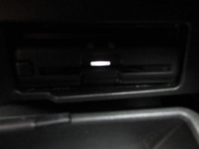 展示場には１６０台近くの展示車がございます！なかにはネットには掲載されてない、掲載前などのお買い得車なども多数ございます。まずはお店にご来店頂きましてお店やスタッフなどの雰囲気もご覧ください！