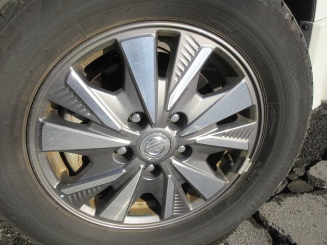 セレナ e-パワー ハイウェイスターV エマージェンシーブレーキ 両側パワースライドドア クルーズコントロール クリアランスソナー アラウンドビューモニター 純正ナビ Bluetooth フルセグTV LEDヘッドライト オートライト(15枚目)