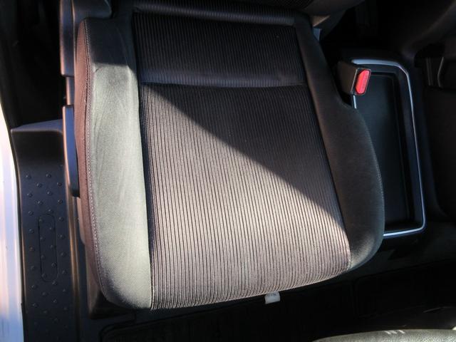 セレナ e-パワー ハイウェイスターV エマージェンシーブレーキ 両側パワースライドドア クルーズコントロール クリアランスソナー アラウンドビューモニター 純正ナビ Bluetooth フルセグTV LEDヘッドライト オートライト(37枚目)