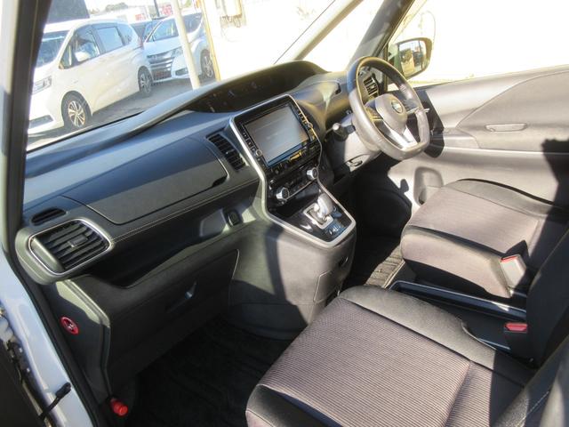 セレナ e-パワー ハイウェイスターV エマージェンシーブレーキ 両側パワースライドドア クルーズコントロール クリアランスソナー アラウンドビューモニター 純正ナビ Bluetooth フルセグTV LEDヘッドライト オートライト(39枚目)