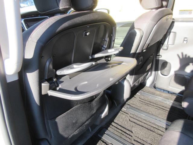 セレナ e-パワー ハイウェイスターV エマージェンシーブレーキ 両側パワースライドドア クルーズコントロール クリアランスソナー アラウンドビューモニター 純正ナビ Bluetooth フルセグTV LEDヘッドライト オートライト(51枚目)