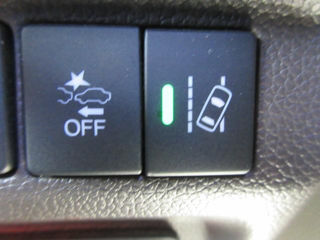 フリードハイブリッド ハイブリッド・Ｇホンダセンシング　ホンダセンシング　レーダークルーズコントロール　両側パワースライドドア　バックカメラ　純正メモリーナビ　Ｂｌｕｅｔｏｏｔｈ　フルセグＴＶ　ＬＥＤヘッドライト　オートライト　フロントドラレコ　ＥＴＣ（7枚目）