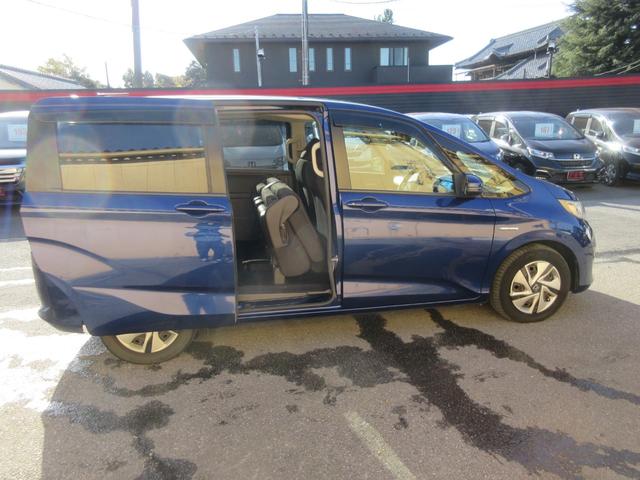 フリードハイブリッド ハイブリッド・Ｇホンダセンシング　ホンダセンシング　レーダークルーズコントロール　両側パワースライドドア　バックカメラ　純正メモリーナビ　Ｂｌｕｅｔｏｏｔｈ　フルセグＴＶ　ＬＥＤヘッドライト　オートライト　フロントドラレコ　ＥＴＣ（71枚目）