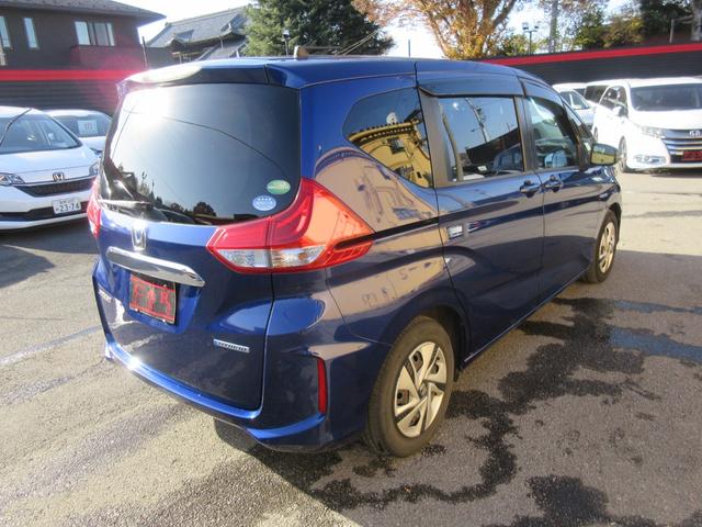 フリードハイブリッド ハイブリッド・Ｇホンダセンシング　ホンダセンシング　レーダークルーズコントロール　両側パワースライドドア　バックカメラ　純正メモリーナビ　Ｂｌｕｅｔｏｏｔｈ　フルセグＴＶ　ＬＥＤヘッドライト　オートライト　フロントドラレコ　ＥＴＣ（72枚目）