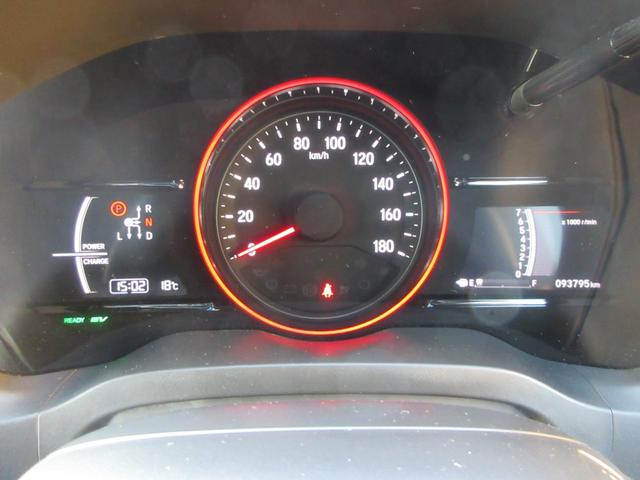 ヴェゼル ハイブリッドＲＳ・ホンダセンシング　ホンダセンシング　レーダークルーズコントロール　純正ナビ　Ｂｌｕｅｔｏｏｔｈ　フルセグ　バックカメラ　シートヒーター　ハーフレザーシート　フロントドライブレコーダー　ＬＥＤヘッドライト　オートライト（34枚目）