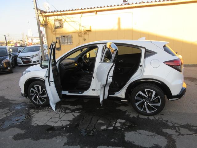 ヴェゼル ハイブリッドＲＳ・ホンダセンシング　ホンダセンシング　レーダークルーズコントロール　純正ナビ　Ｂｌｕｅｔｏｏｔｈ　フルセグ　バックカメラ　シートヒーター　ハーフレザーシート　フロントドライブレコーダー　ＬＥＤヘッドライト　オートライト（63枚目）